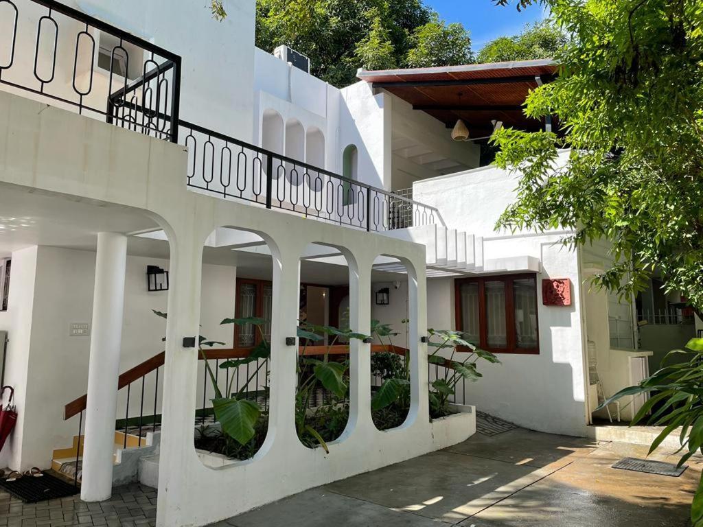 Hanu Reddy Residences - Nawab Habibullah Avenue Ченнаї Екстер'єр фото